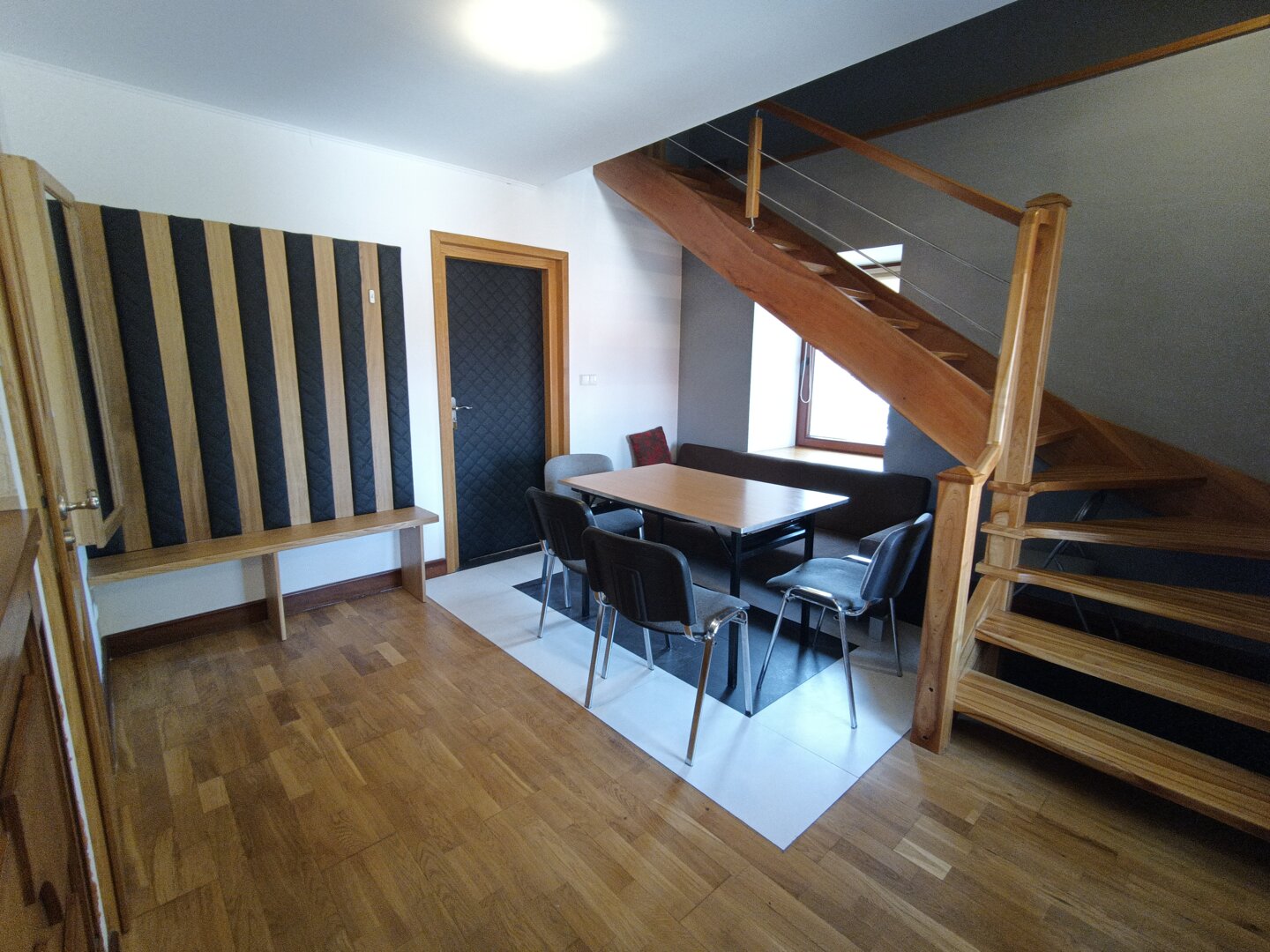 Apartament rodzinny z dwoma sypialniami